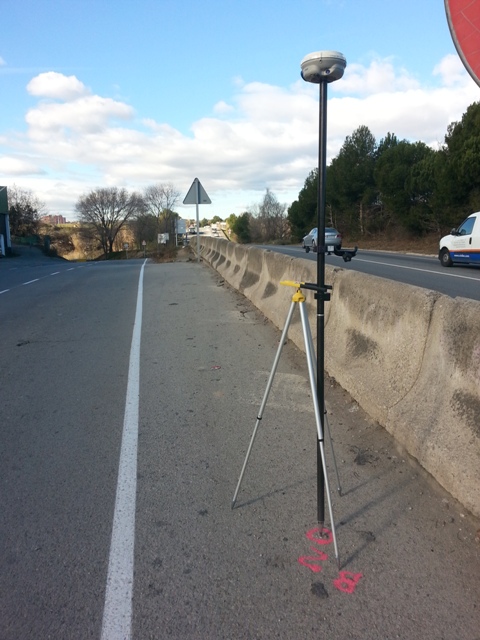 Perfil longitudinal de una carretera en Barber&agrave; del Vall&eacute;s